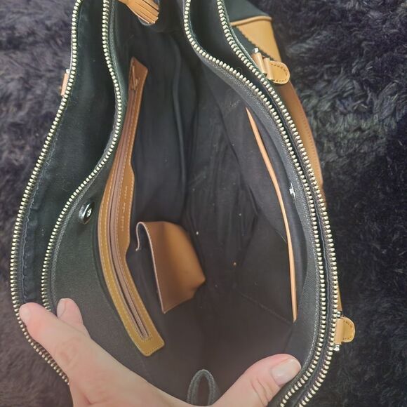 Jones New York Black and Tan Tote with Structured Design - Picture 6 of 12